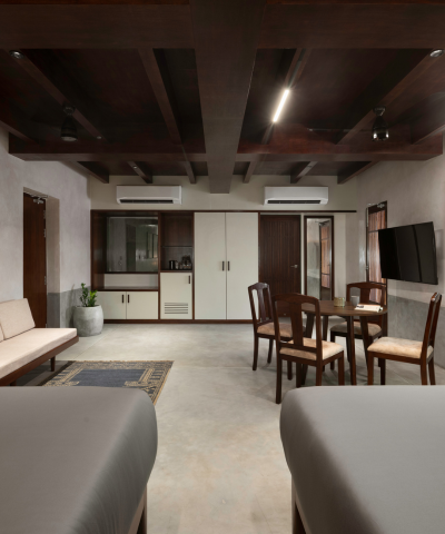 Large Double Room for Families